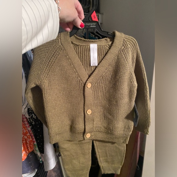 Gerber Other - Sweater set/ gender neutral design